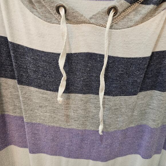 Women's Short Sleeve Hoodie by Sundays Size 1X - Picture 3 of 10